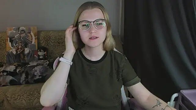 MissBrightShine's Live XXX Chat