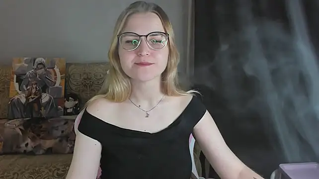 Онлайн чат XXX MissBrightShine