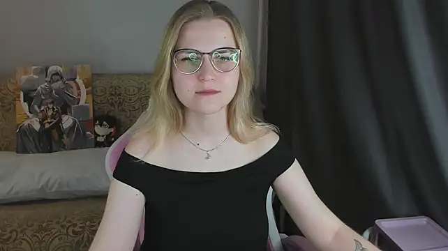 Chat XXX ao vivo de MissBrightShine