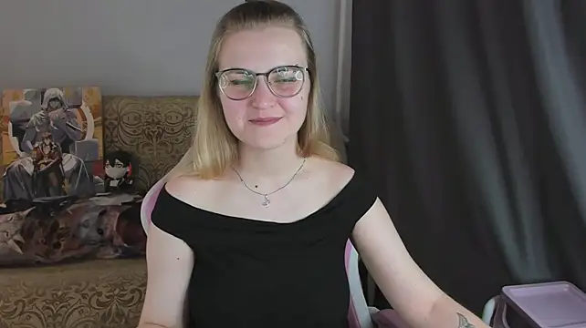 MissBrightShine's Live XXX Chat