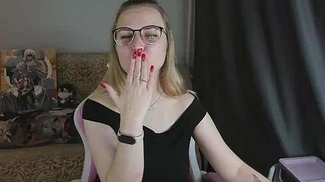 MissBrightShine Live XXX-chat