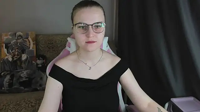 MissBrightShine Live XXX-Chat
