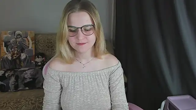 MissBrightShine's Live XXX Chat