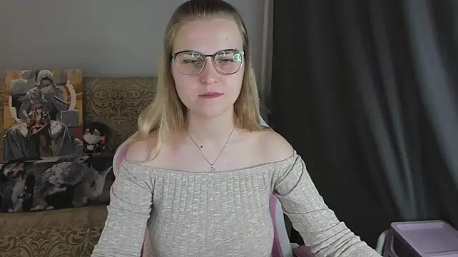 MissBrightShine Live XXX-Chat