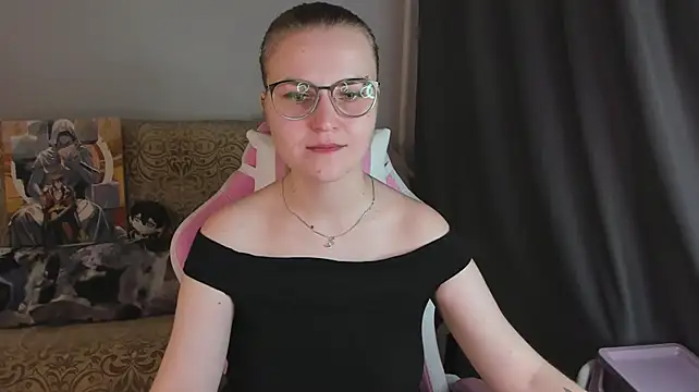 MissBrightShine's Live XXX Chat