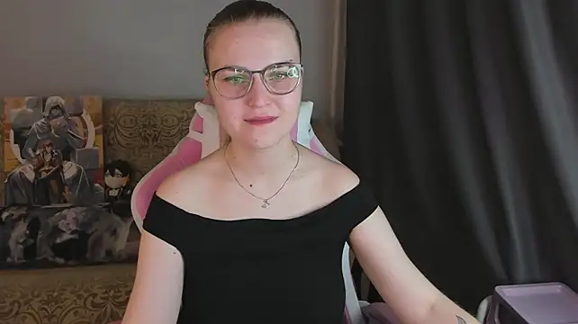 Czat XXX na żywo – MissBrightShine