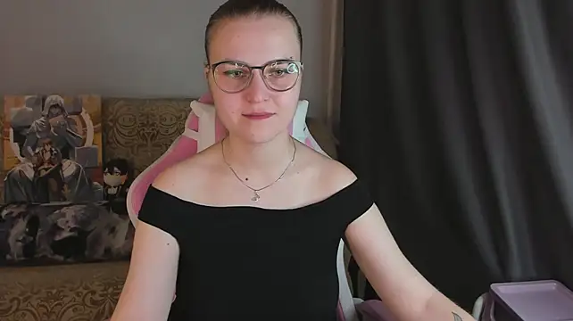 MissBrightShine's Live XXX Chat