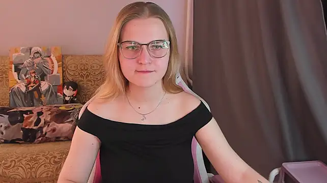 MissBrightShine Live XXX-chat