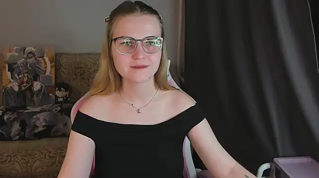 MissBrightShine's Live XXX Chat