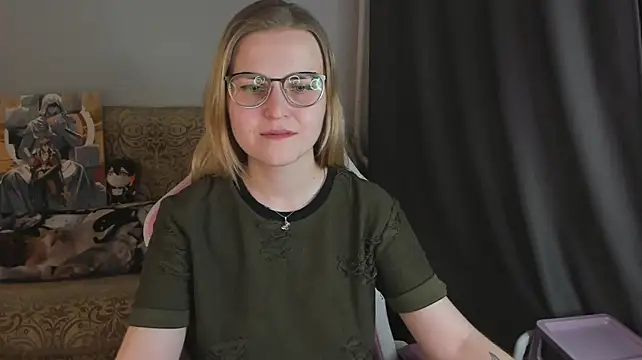 Chat +18 de MissBrightShine ao vivo