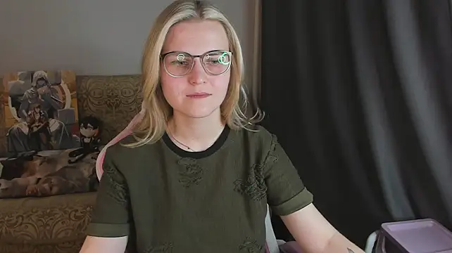MissBrightShine Live XXX-Chat