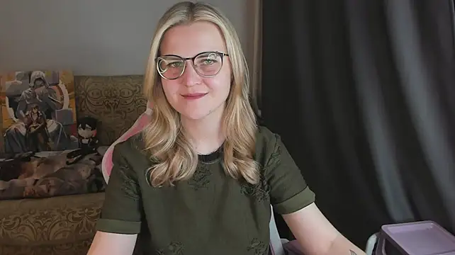 MissBrightShine's Live XXX Chat