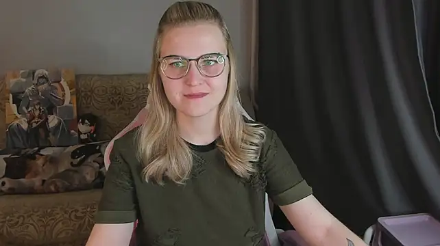 Chat XXX en directo de MissBrightShine