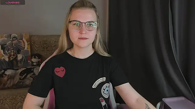 MissBrightShine's Live XXX Chat
