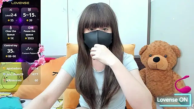 Ran-o0_Chan's Live XXX Chat