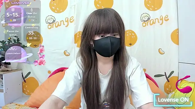 Runarunapi_Chan Show in webcam