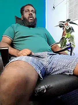Rayansmith_n Webbikameraesitys