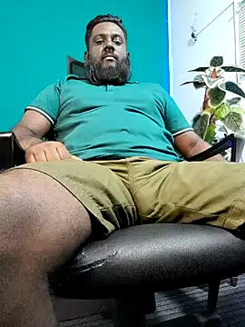 הופעת וובקאם של Rayansmith_