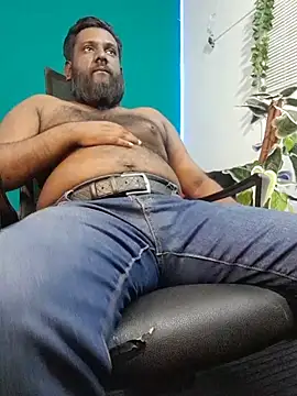 Rayansmith_ Show in webcam