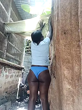 Rollz_jo Show in webcam