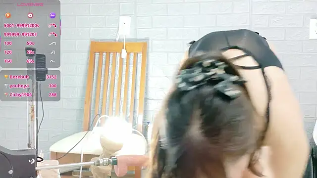 Chatroom XXX en direct de __marina__