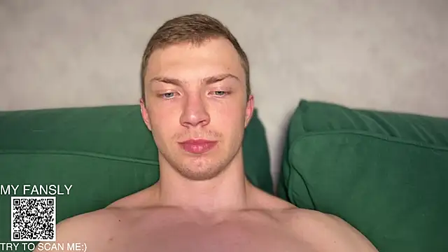 iron__chap's Live XXX Chat