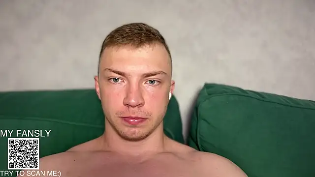 iron__chap's Webcam Show