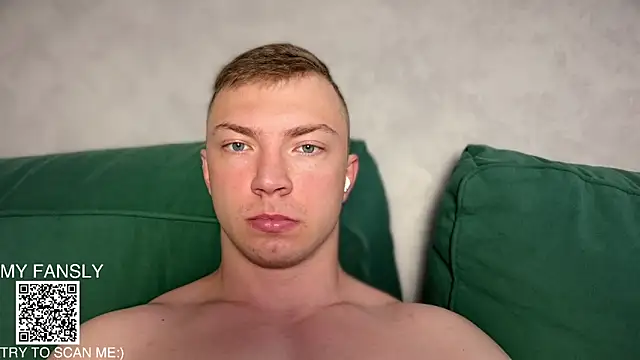 Webkamerová show iron__chap