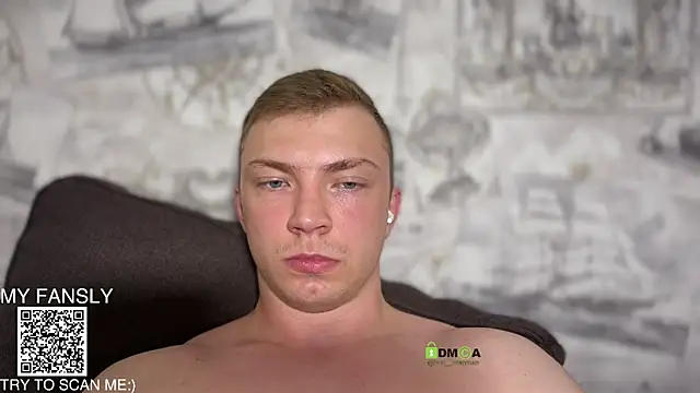 عرض كام iron__chap