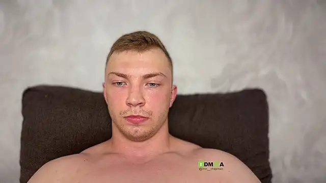 iron__chapn Webbikameraesitys