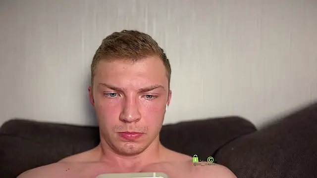 iron__chap Шоу с уебкамера