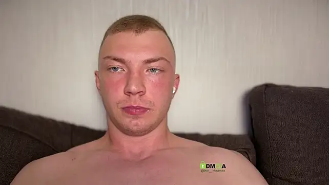 iron__chap Adlı Modelin Web Kamerası Şovu