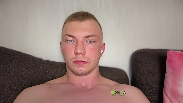 iron__chap Webcamshow