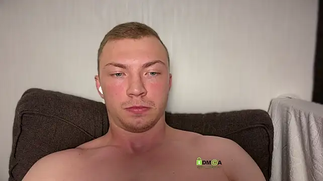 Pokazy przed kamerką – iron__chap