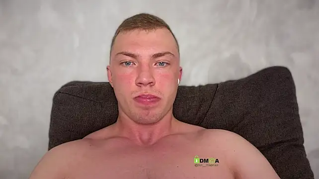 عرض كام iron__chap