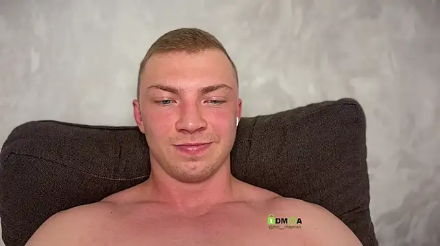 iron__chap Webcam show