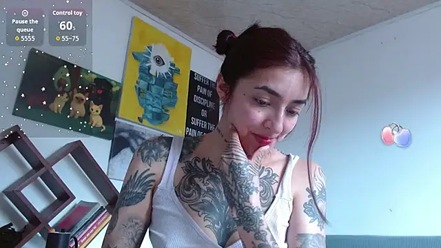 ZoeBakers_'s Webcam Show