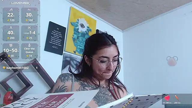 ZoeBakers_ – Live XXX-chat
