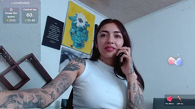 ZoeBakers_ – Live XXX-chat