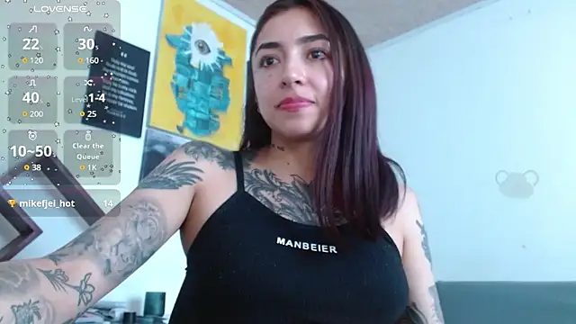 XXX chat uživo modela ZoeBakers_
