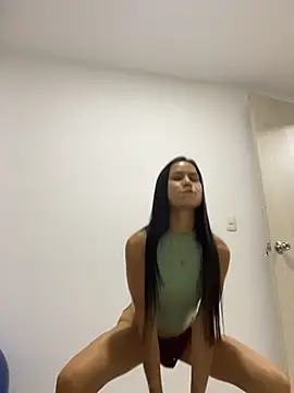 dominantandsubmissiveshow Adlı Modelin Web Kamerası Şovu