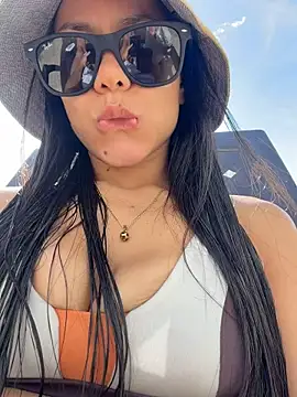 dominantandsubmissiveshown Live XXX chat
