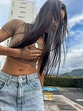 dominantandsubmissiveshow Adlı Modelin Web Kamerası Şovu