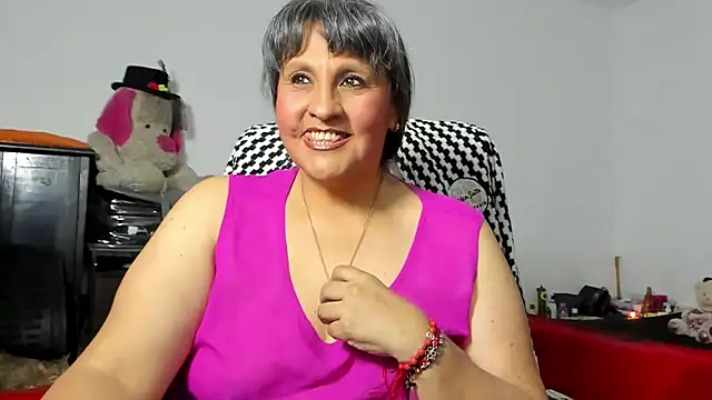 merlyna_goldensn Live XXX chat