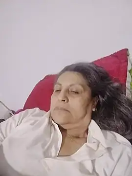 Chat XXX ao vivo de merlyna_goldens