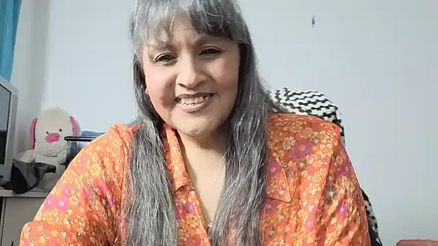 merlyna_goldens live XXX chat