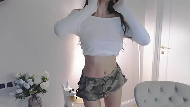 VeliaSai webcam show