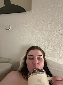 EllyNoran Webbikameraesitys