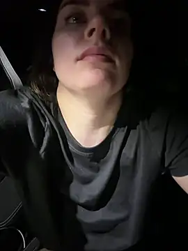 EllyNora webcam show
