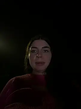 EllyNora 在線直播表演